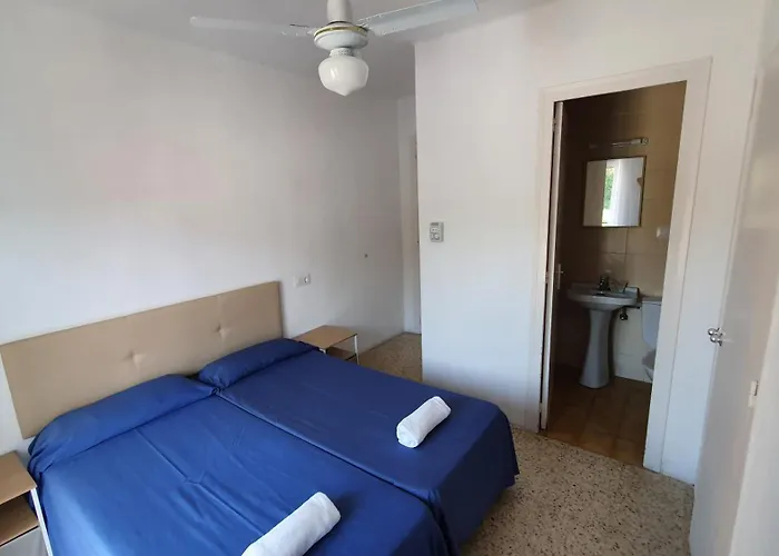 Cruz Gæstehus 3*